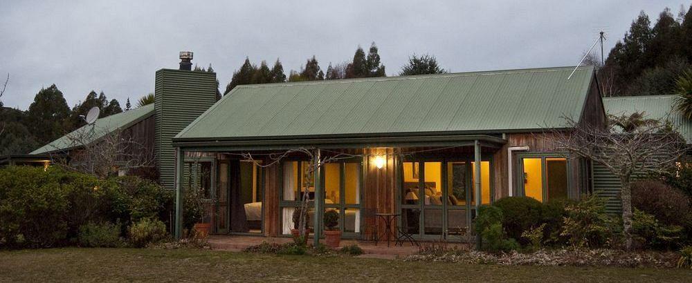 Whakaipo Lodge Taupo Eksteriør billede