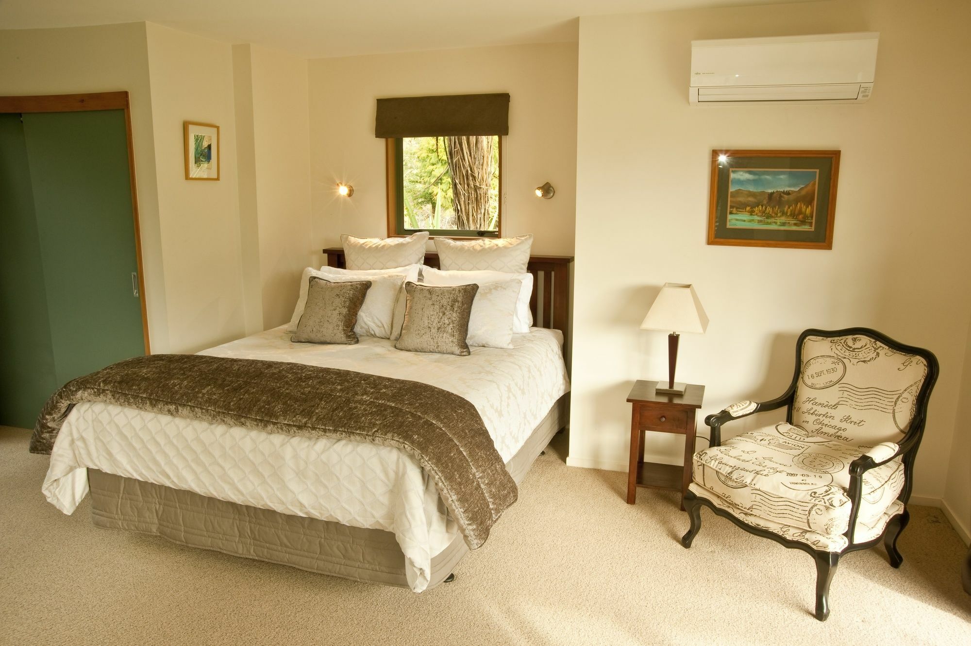 Whakaipo Lodge Taupo Eksteriør billede